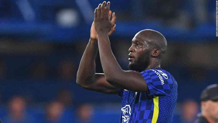 Romelu Lukaku says football players’ associations should meet with CEOs to protect their health